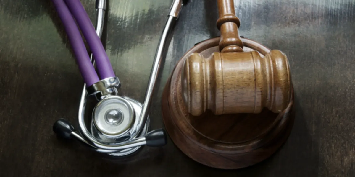 6 Tips To Avoid Or Face Medical Lawsuits And Criminal Investigations